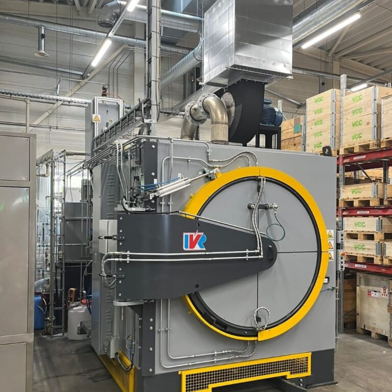 Nitriding and nitrocarburizing furnaces